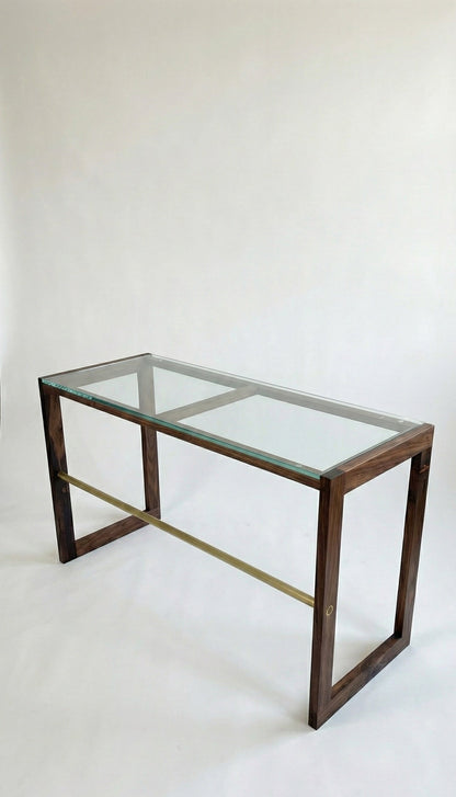 iD- v2 Brass Rod Desk