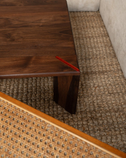 iS-v1 Square Coffee Table