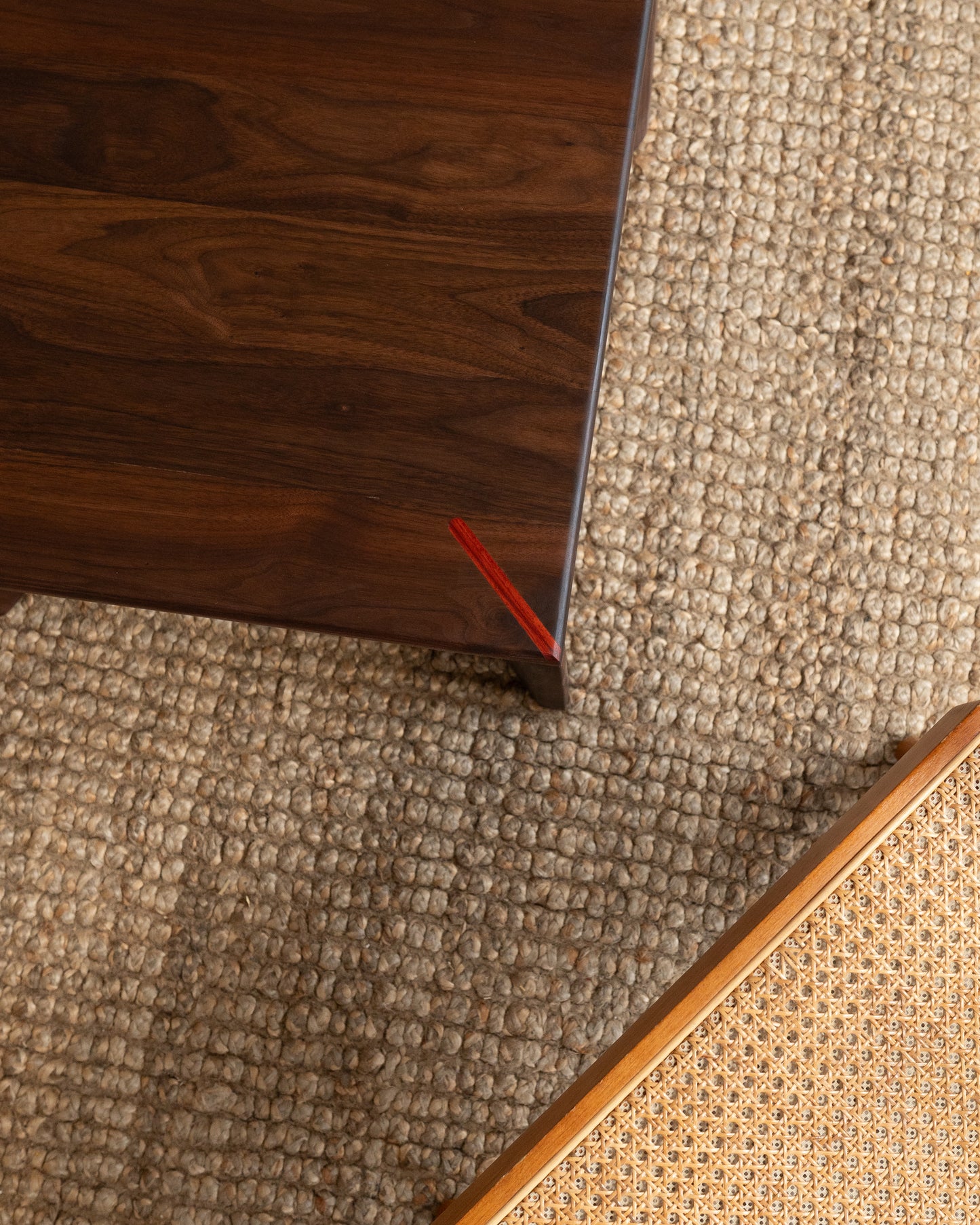 iS-v1 Square Coffee Table