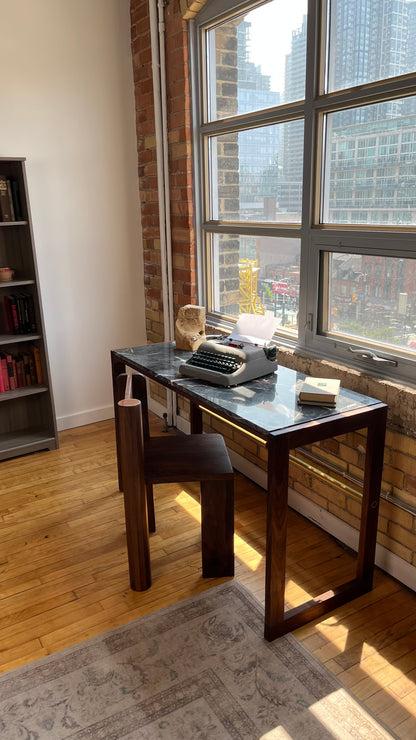 iD- v2 Brass Rod Desk