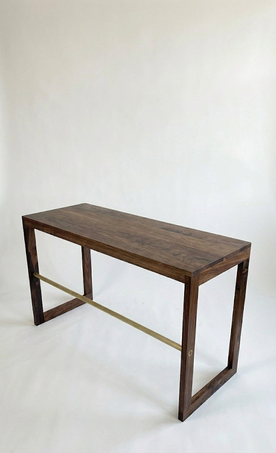 iD- v2 Brass Rod Desk