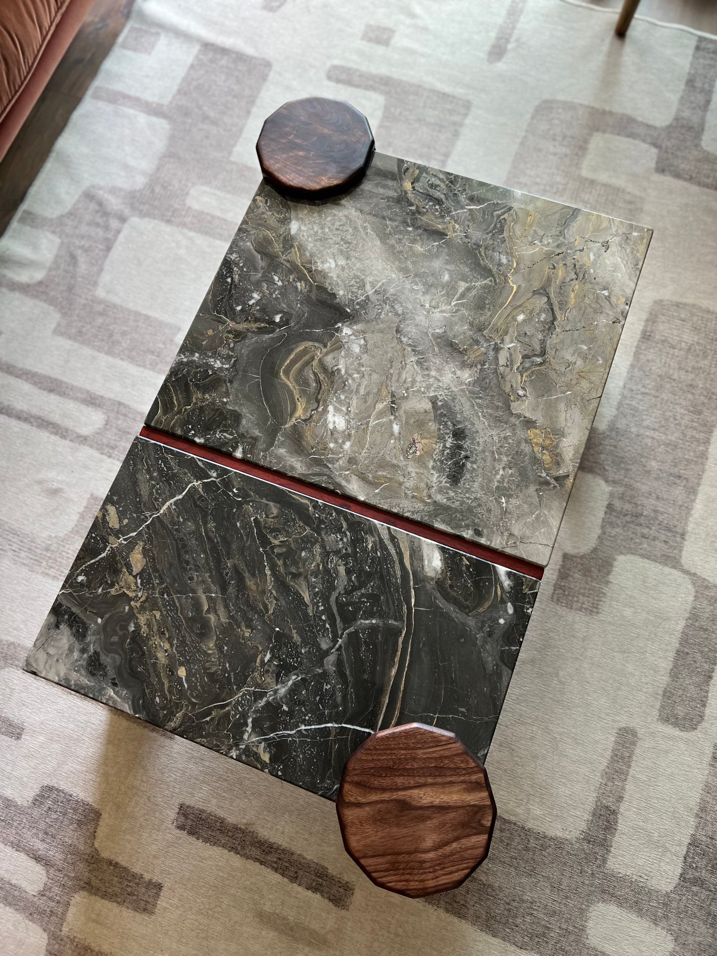 iS-v4 Split Stone Coaster Table