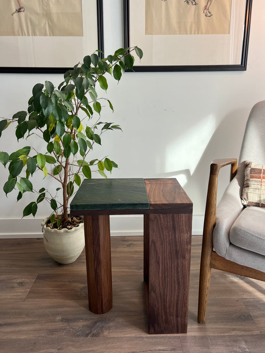 iR-v1 Stone Edge Table